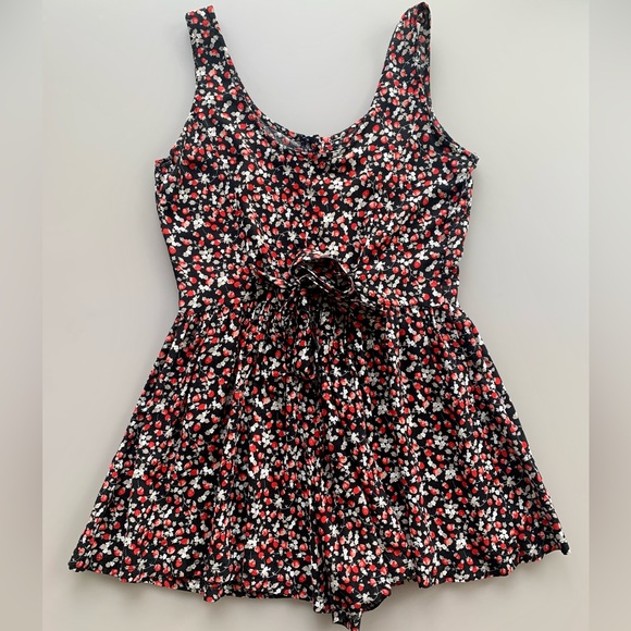 Strawberry Print Romper in Black/White/Red | XS (2-4) - Picture 3 of 5